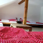 Kukacci Hnizdo 公寓