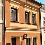 Kukacci Hnizdo Benesov nad Ploucnici