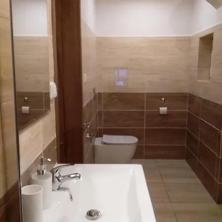 Kukaččí Hnízdo *