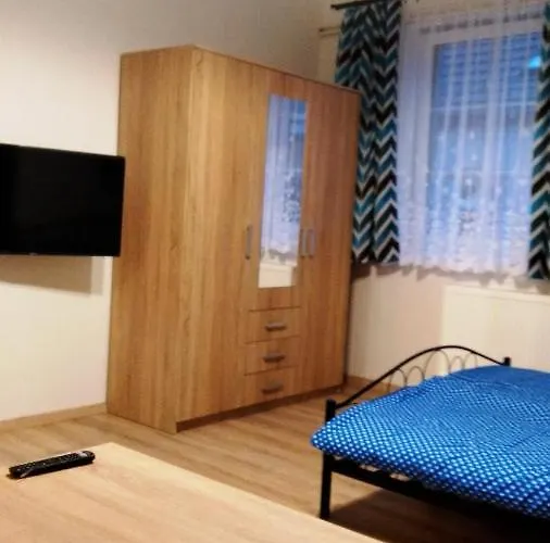 Kukacci Hnizdo Apartment Benesov nad Ploucnici